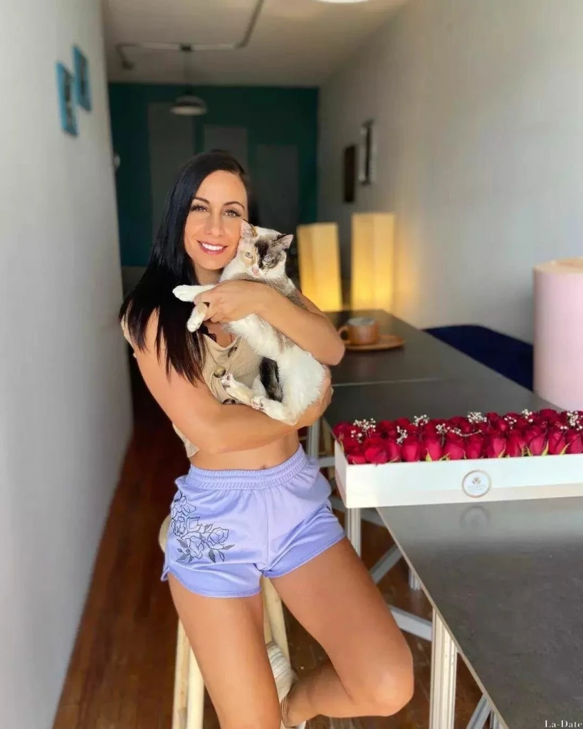 Camila Profile image 1